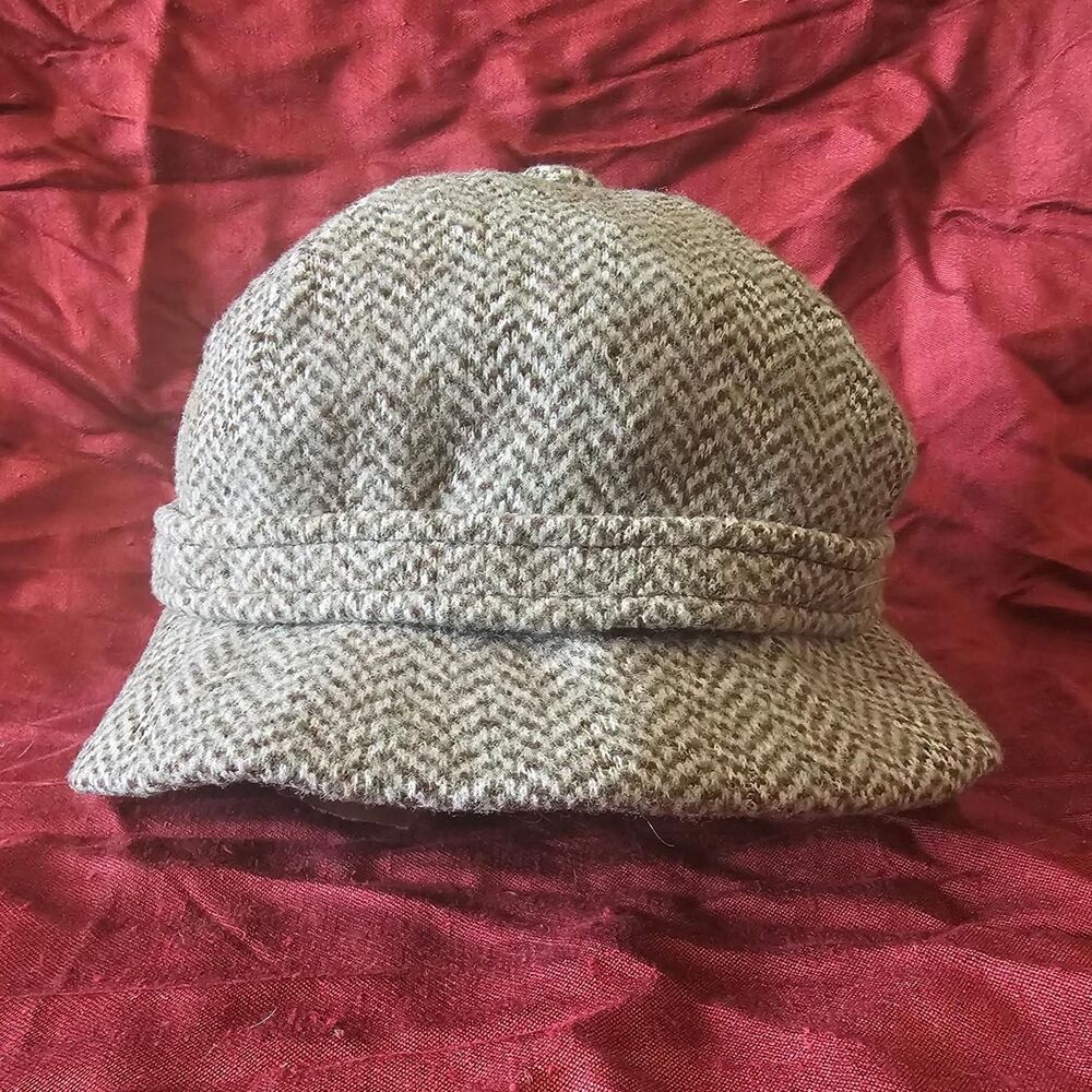 Kangol Women's Grey and Tan Hat